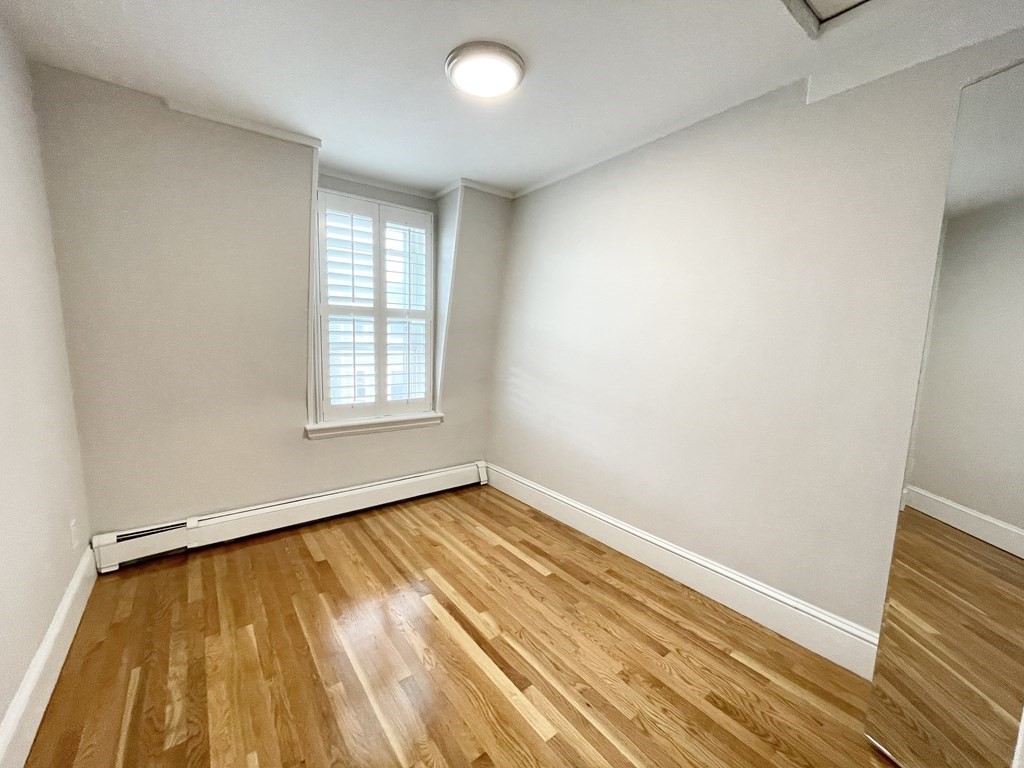 130 P, Unit 2 Boston, MA 02127 - Photo 17 of 23