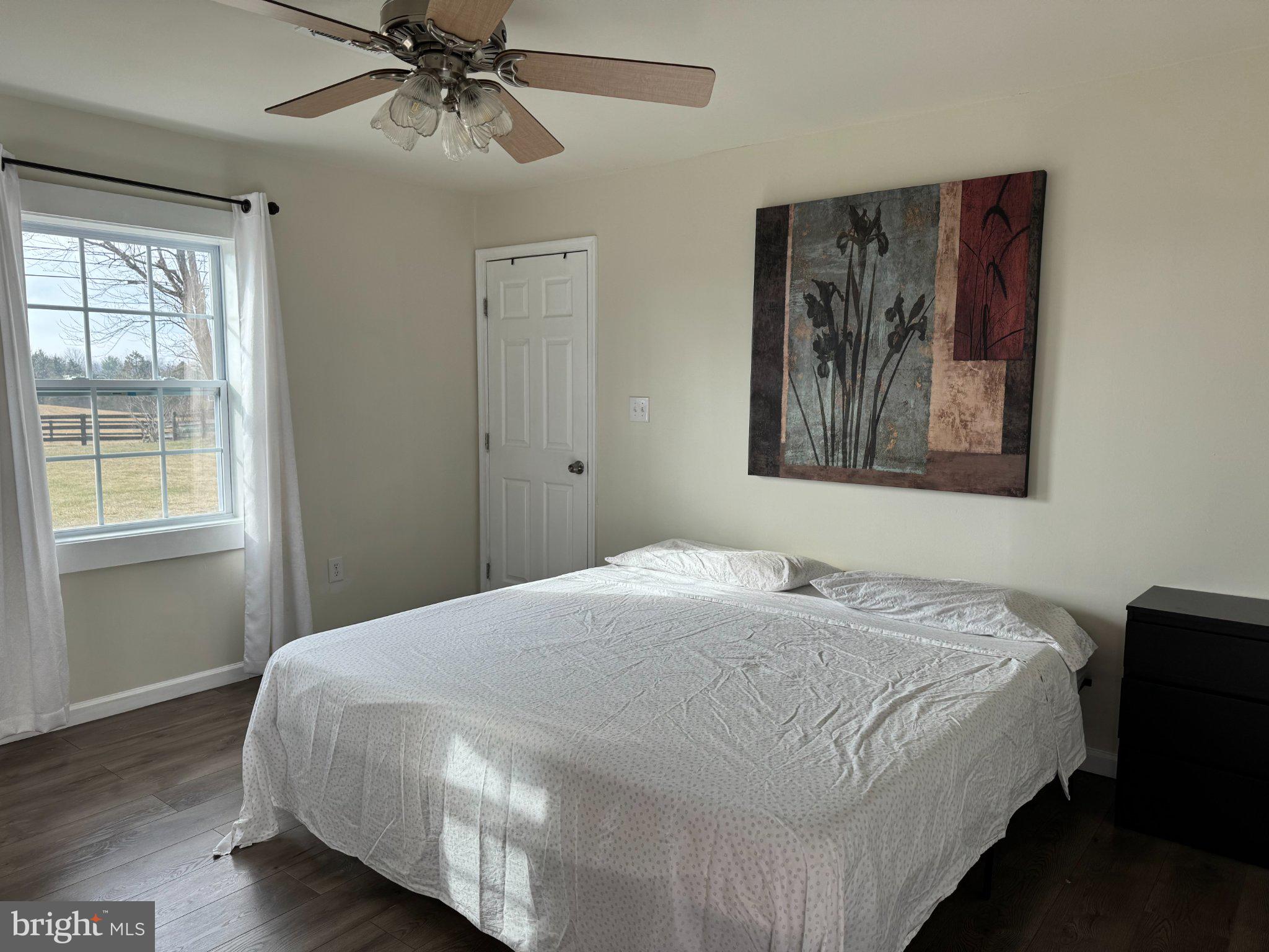 4878 Dumfries Road Catlett, VA 20119 - Photo 9 of 11 Gallery Image 9