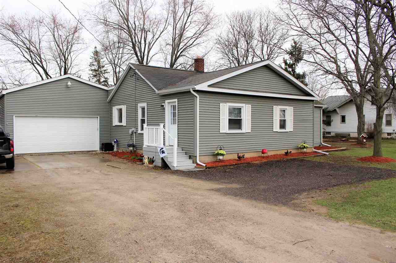 8257 Corunna Road Flint, MI 48532 - Photo 1 of 37 31376977.JPG