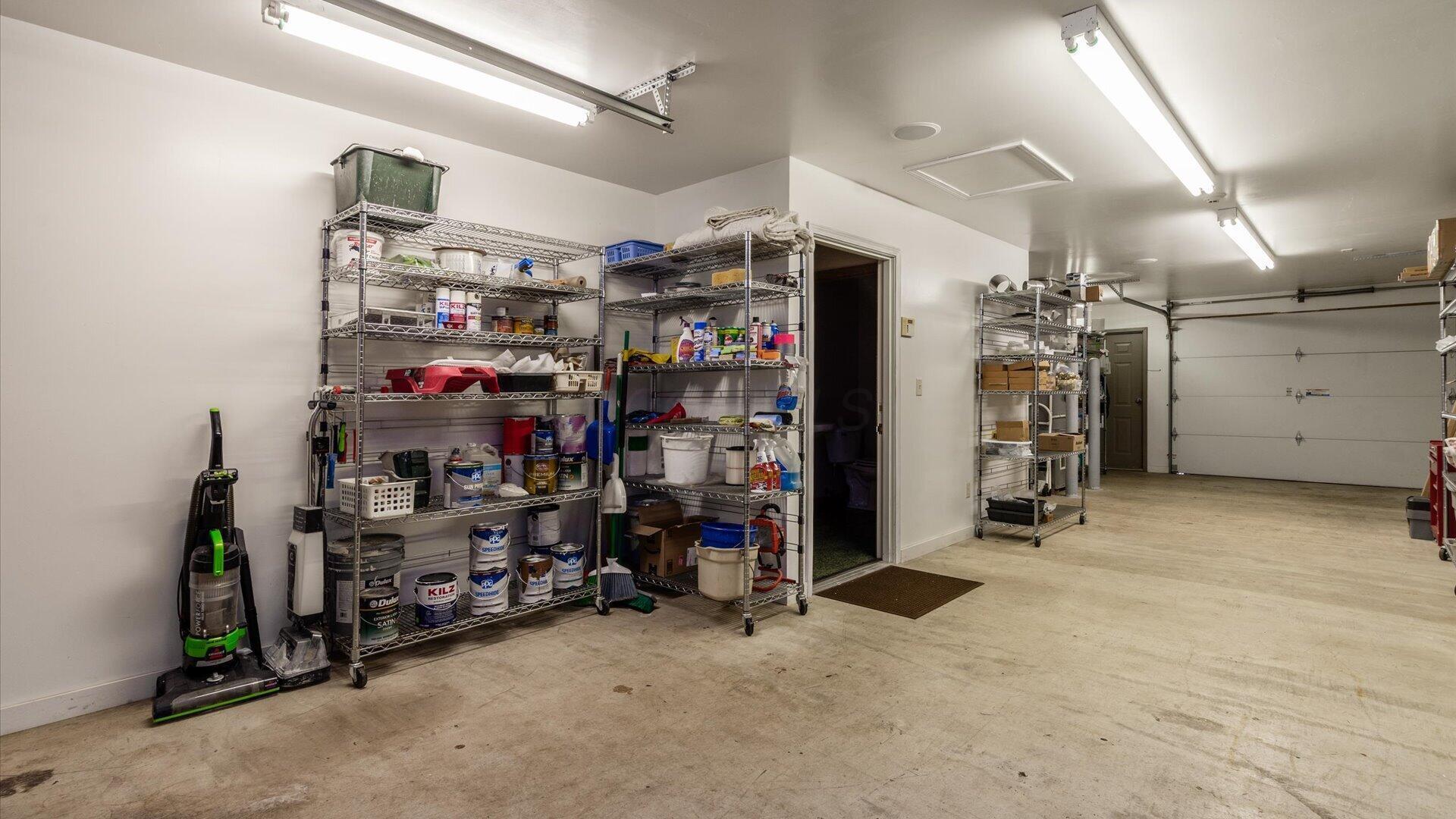 1675-1699 Mt Vernon Road Newark, OH 43055 - Photo 21 of 79 Office Storage