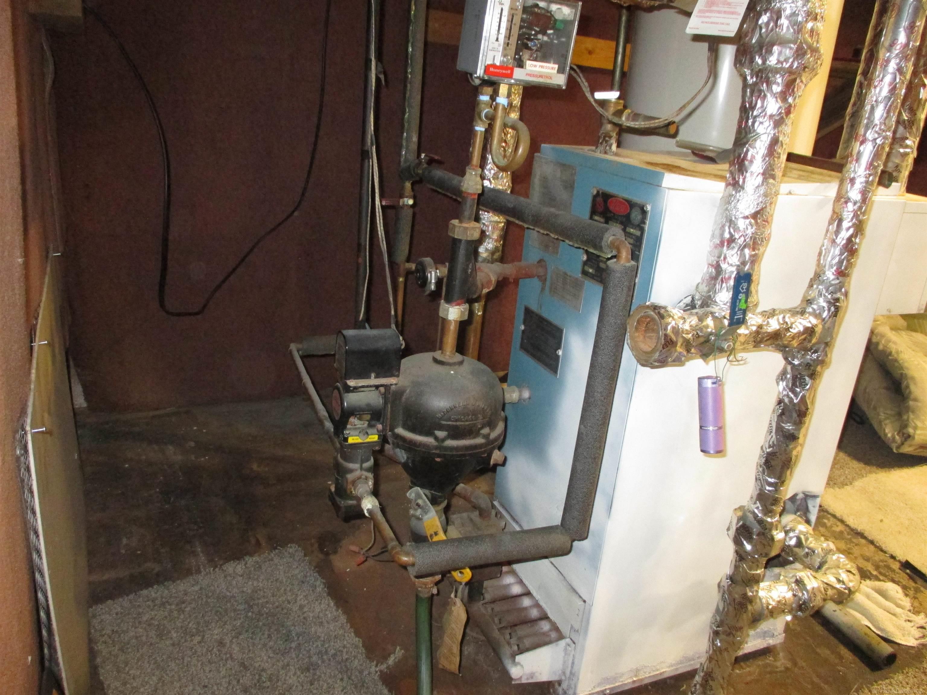 5648 East 11 Mile Road Warren, MI 48091 - Photo 23 of 38 50161143-65f5ec06-cc2f-4d22-a750-056a593ce8b0.JPG