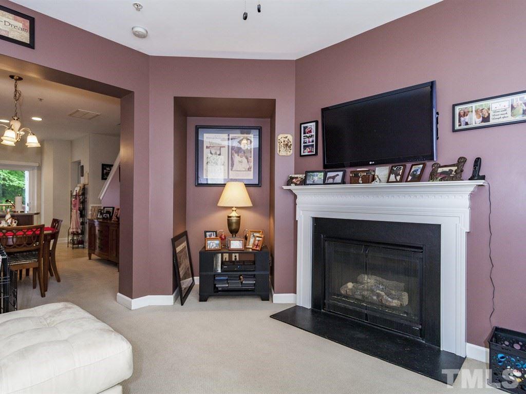 8029 Sunset Branch Court Raleigh, NC 27612 - Photo 4 of 25 Gallery Image 4