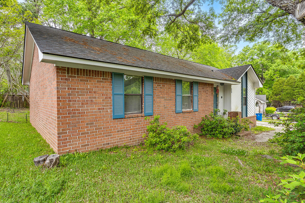 35 Delaware Road Goose Creek, SC 29445 - Photo 3 of 25 3