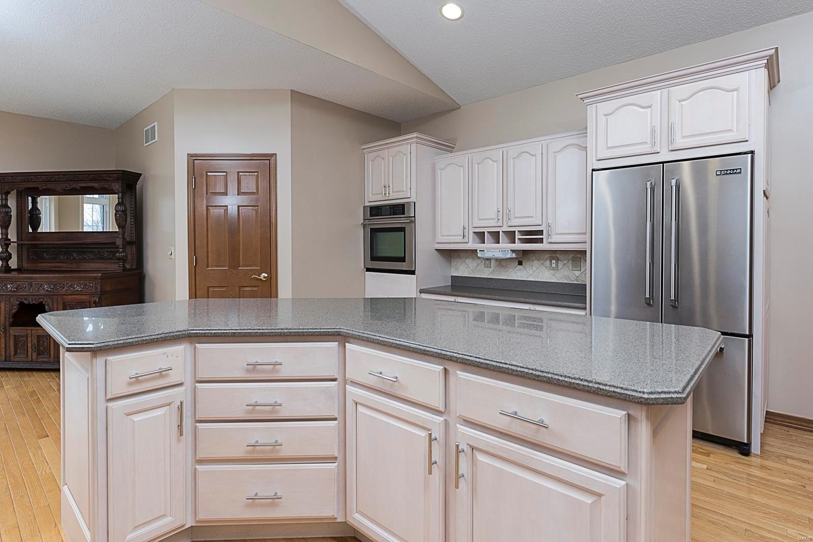 1217 Rutherford Ridge O'Fallon, IL 62269 - Photo 13 of 55