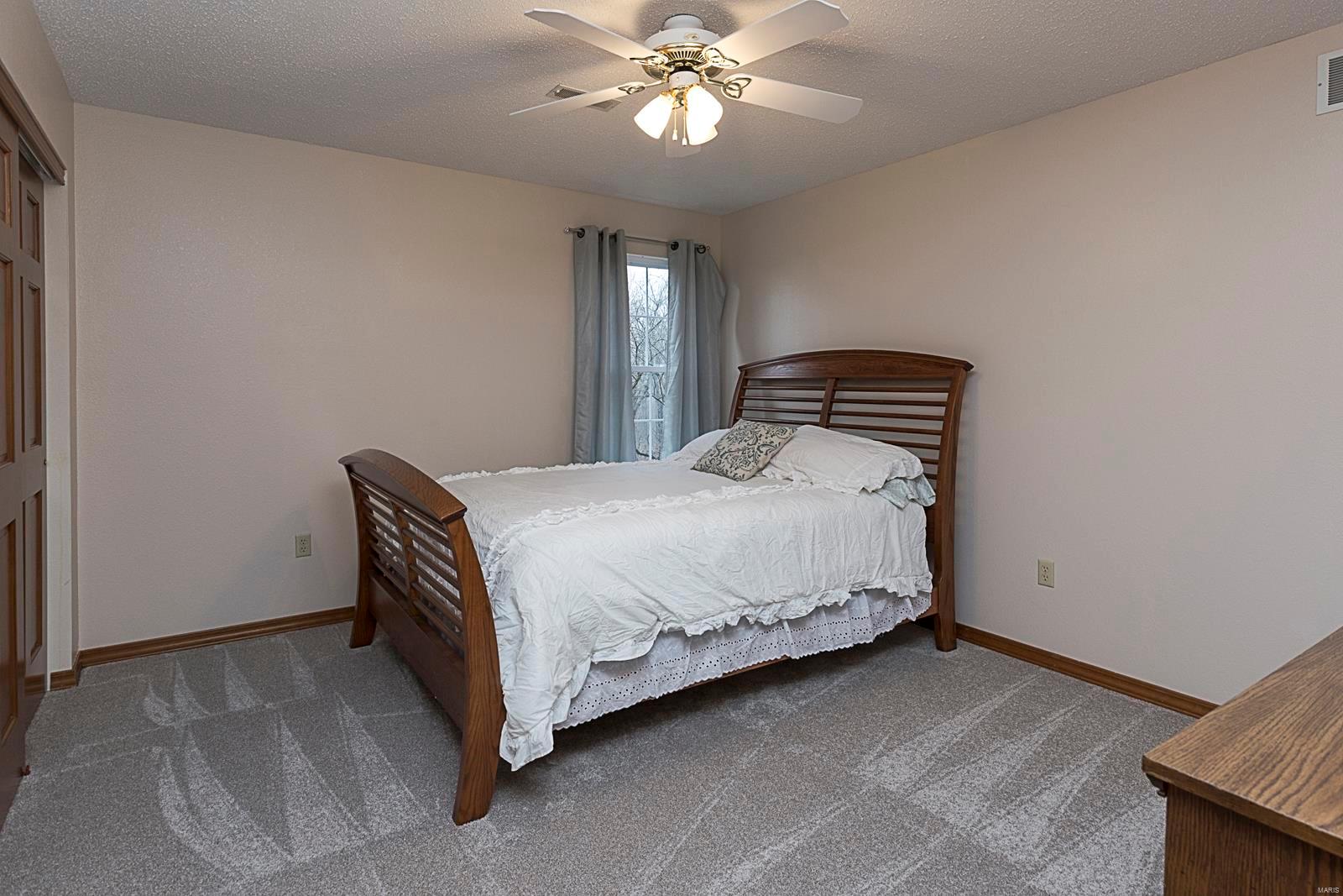 1217 Rutherford Ridge O'Fallon, IL 62269 - Photo 17 of 55
