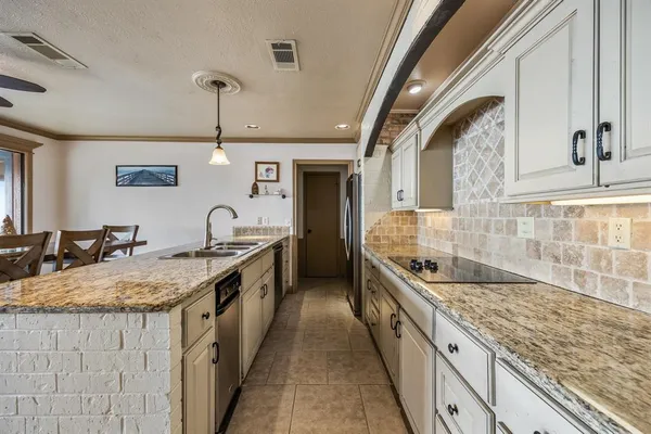 $3,300 | 18409 Shore Drive, Kemp, TX 75143