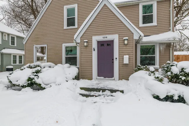 $270,000 | 1216 Southern Avenue, Kalamazoo, MI 49001