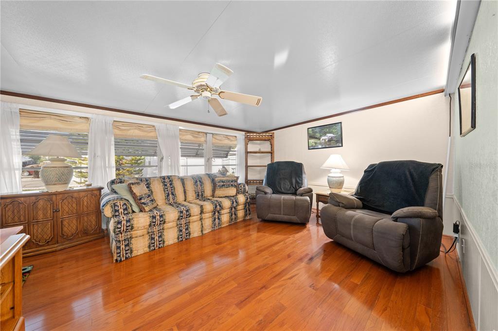 445 Citrus Ridge Drive Davenport, FL 33837 - Photo 6 of 54
