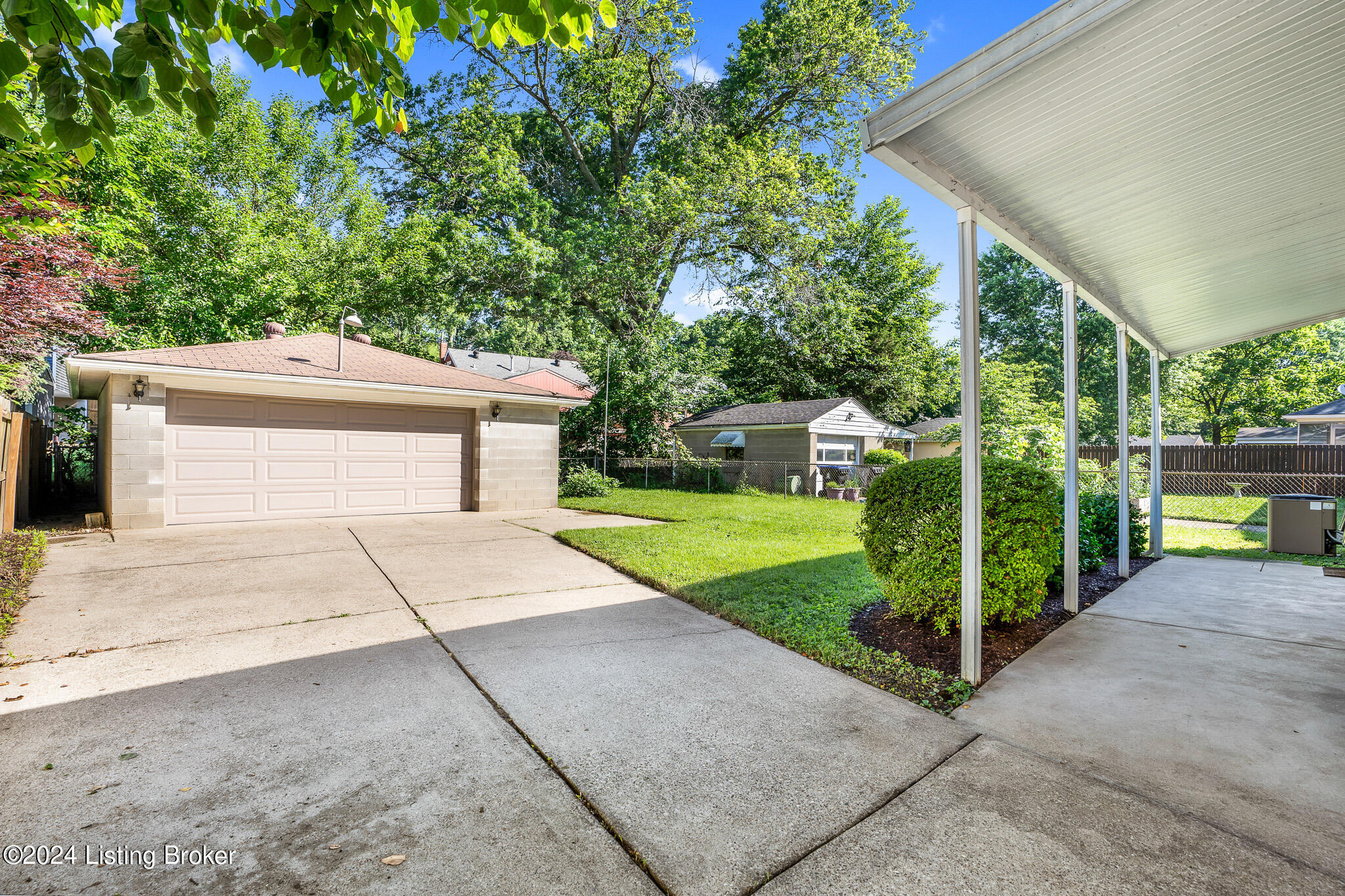 1611 Nightingale Road Louisville, KY 40213 - Photo 6 of 38 DSC03218-23