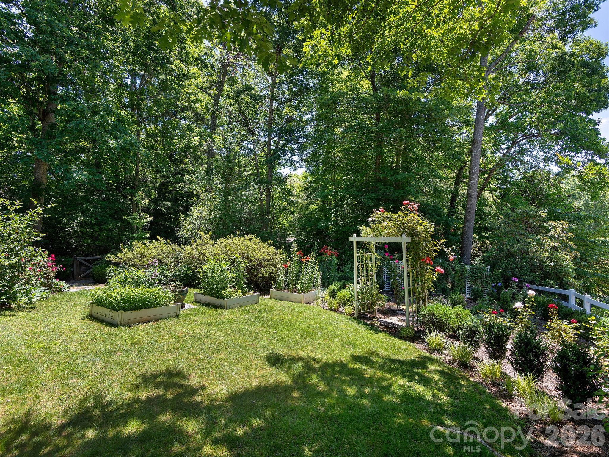 122 Brandon Road Hendersonville, NC 28739 - Photo 37 of 46