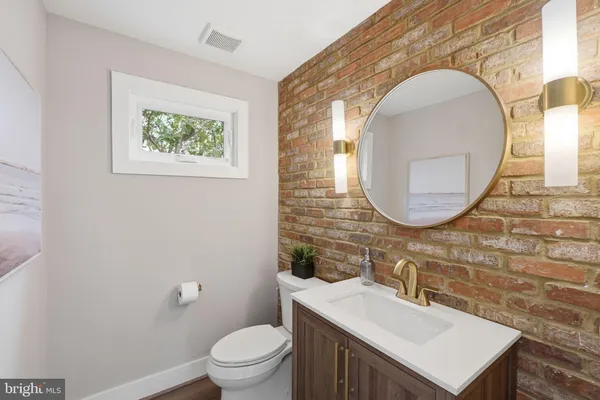 $1,365,000 | 4218 Brookfield Drive, Kensington, MD 20895