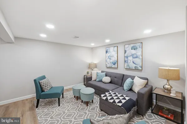 $1,365,000 | 4218 Brookfield Drive, Kensington, MD 20895