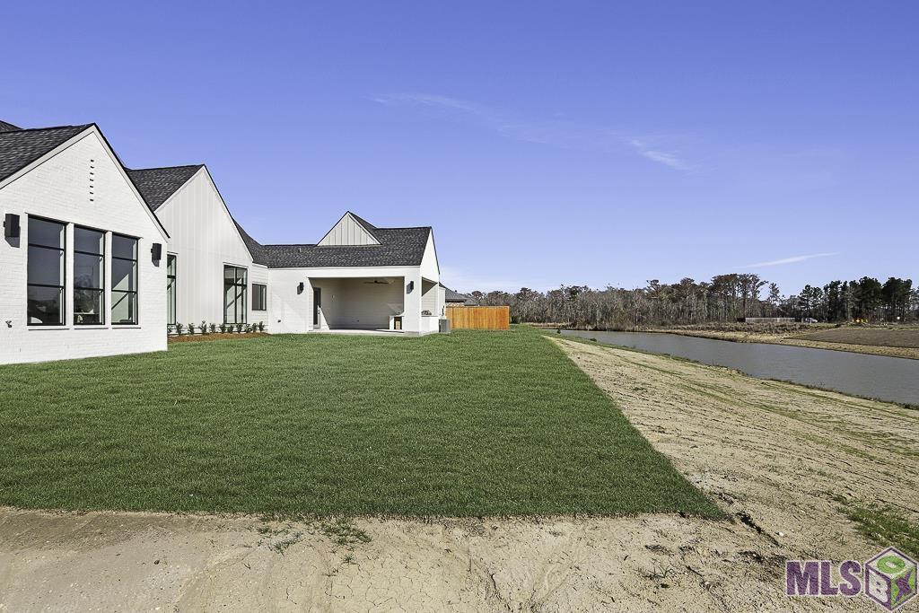43328 Collyns Cove Prairieville, LA 70769 - Photo 30 of 32