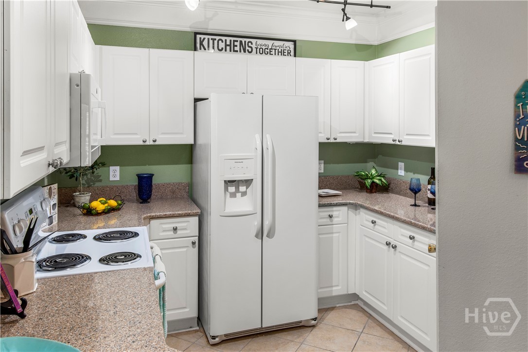 1324 Whitemarsh Way, Unit 1324 Savannah, GA 31410 - Photo 11 of 51