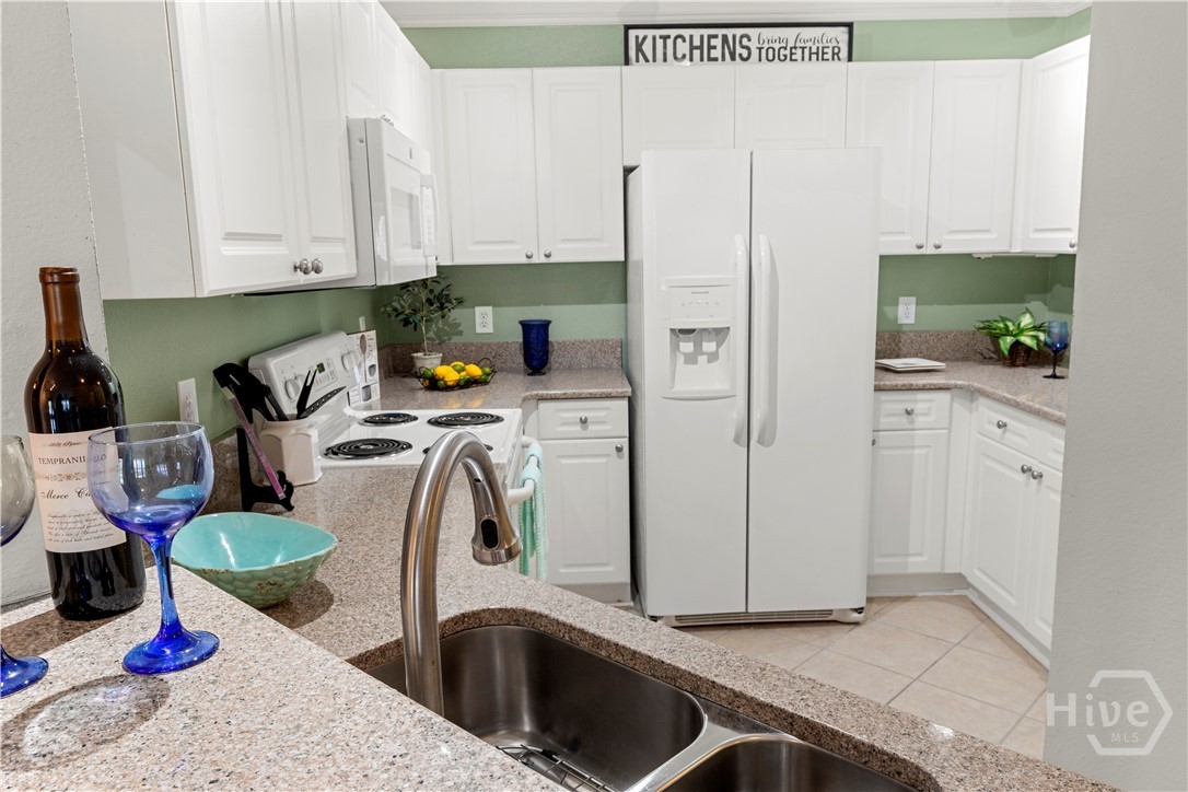 1324 Whitemarsh Way, Unit 1324 Savannah, GA 31410 - Photo 8 of 51