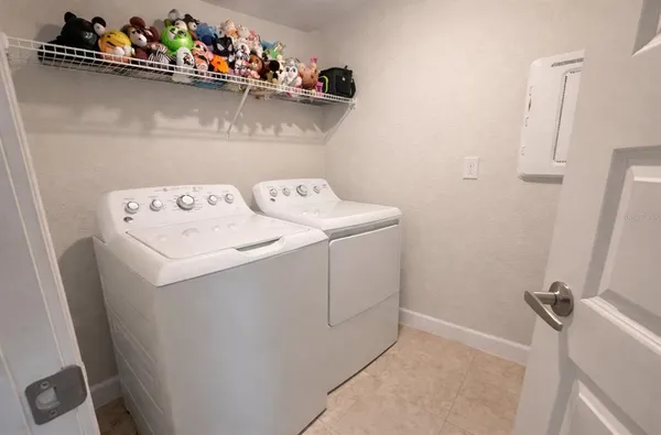 $2,295 | 14529 Scottburgh Glen Drive, Wimauma, FL 33598