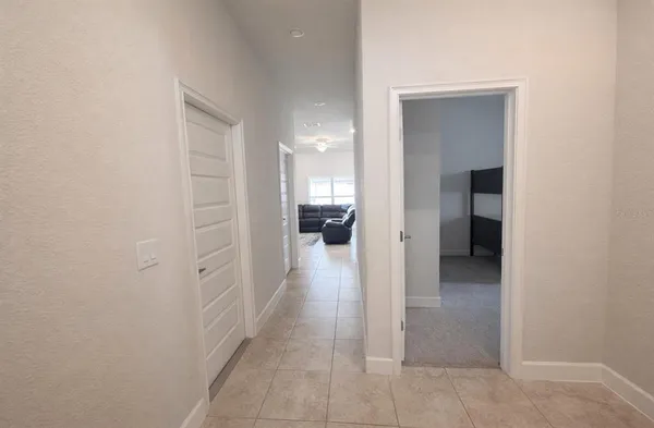 $2,295 | 14529 Scottburgh Glen Drive, Wimauma, FL 33598
