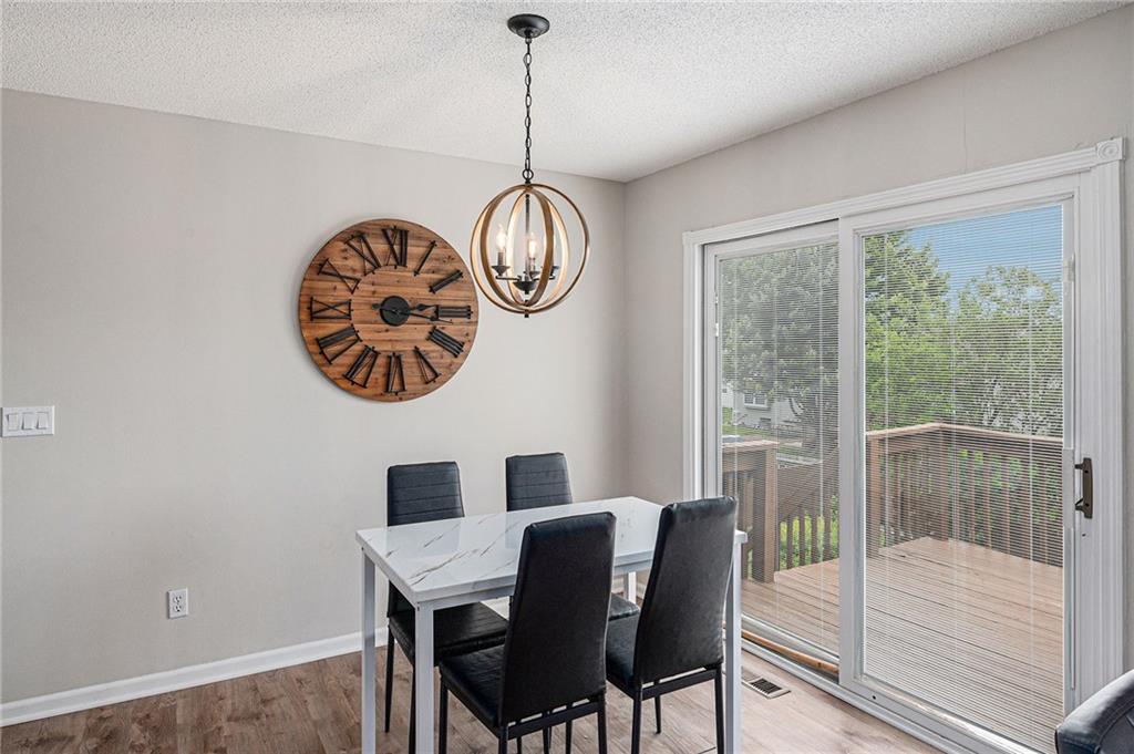 17360 South Ingrid Street Gardner, KS 66030 - Photo 11 of 29