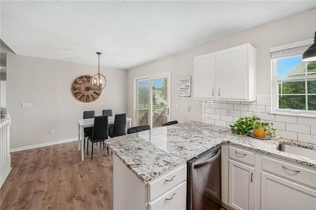 $335,000 | 17360 South Ingrid Street, Gardner, KS 66030