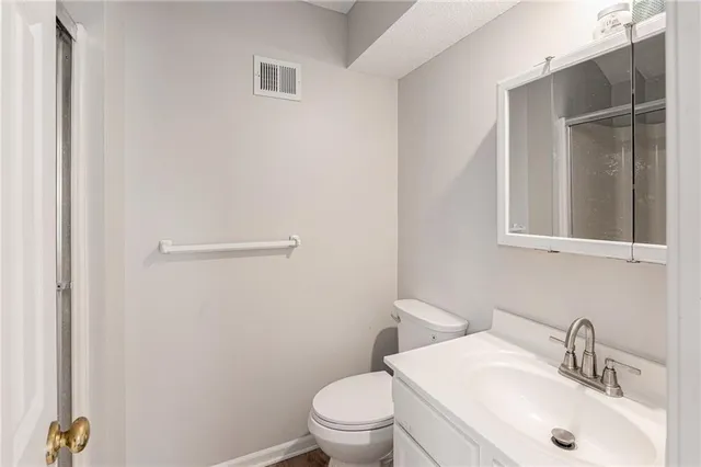 $335,000 | 17360 South Ingrid Street, Gardner, KS 66030