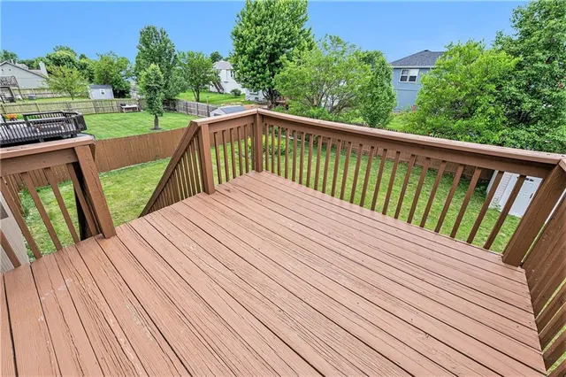 $335,000 | 17360 South Ingrid Street, Gardner, KS 66030