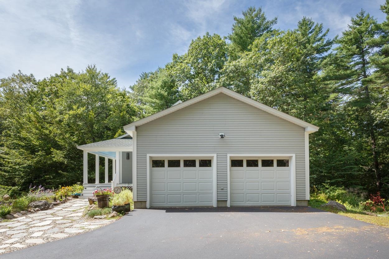 19 Hoit Road Epsom, NH 03234 - Photo 39 of 45