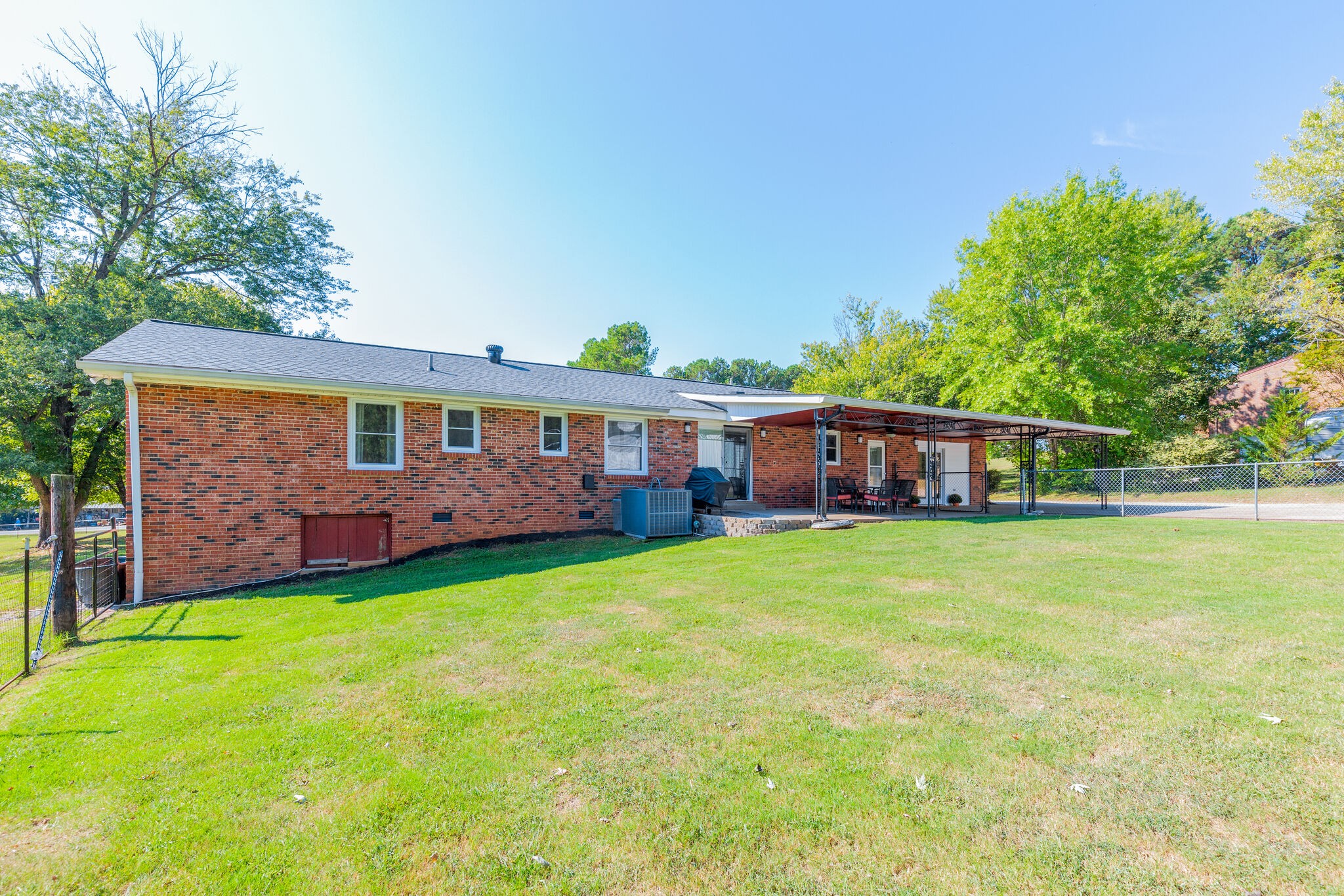 5111 Hickory Ridge Road Lebanon, TN 37090 - Photo 28 of 53 a front view of a house with garden