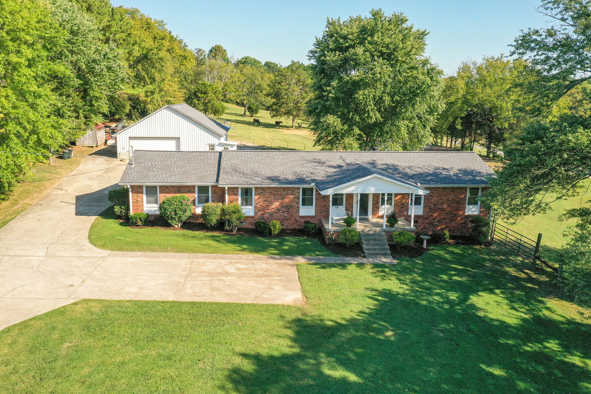 5111 Hickory Ridge Road Lebanon, TN 37090 - Photo 53 of 53 a front view of a house with a yard