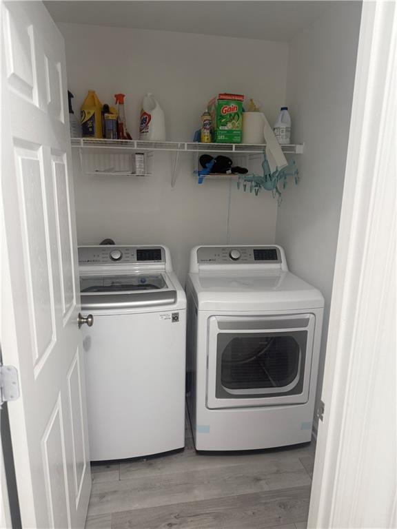 3282 Saville Street Southwest Atlanta, GA 30331 - Photo 12 of 13 a utility room with dryer and washer