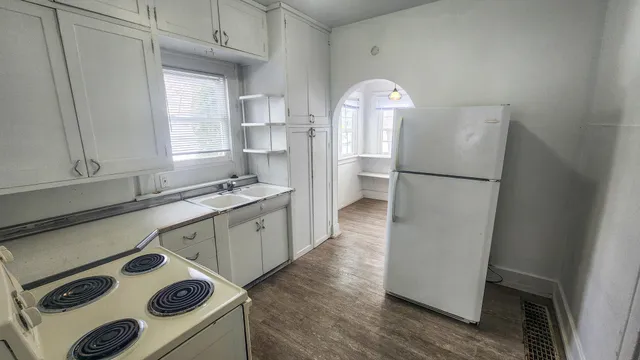 $225,000 | 1045 10th Street North, Fargo, ND 58102