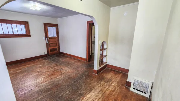 $195,000 | 1045 10th Street North, Fargo, ND 58102