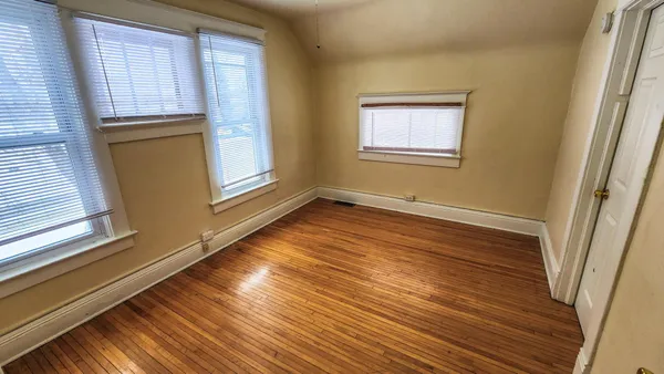 $205,000 | 1045 10th Street North, Fargo, ND 58102