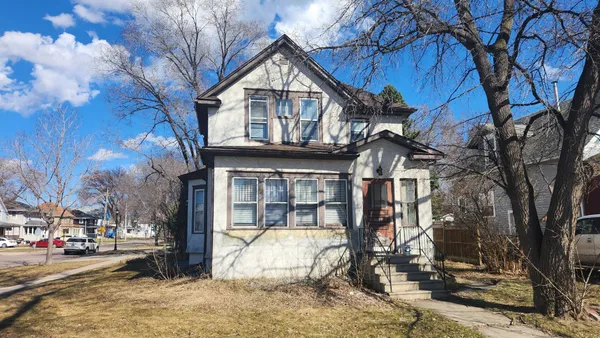 $195,000 | 1045 10th Street North, Fargo, ND 58102