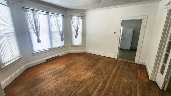 $205,000 | 1045 10th Street North, Fargo, ND 58102