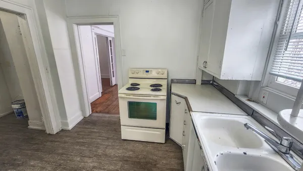 $195,000 | 1045 10th Street North, Fargo, ND 58102