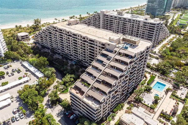 $12,500 | 251 Crandon Boulevard, Unit 1037, Key Biscayne, FL 33149