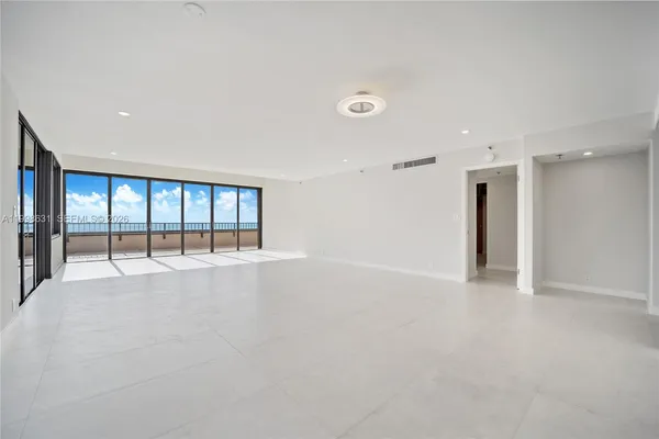 $12,500 | 251 Crandon Boulevard, Unit 1037, Key Biscayne, FL 33149