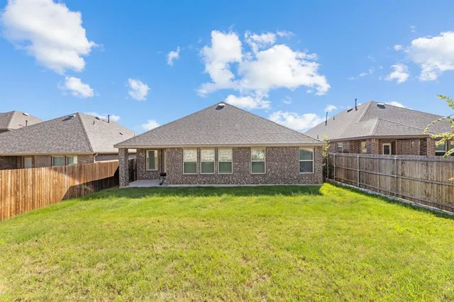 $399,999 | 3609 Sabine Drive, Little Elm, TX 75068