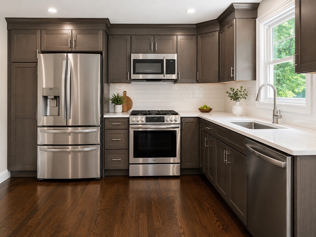 23 Ledgewood Drive Canton, MA 02021 - Photo 2 of 17