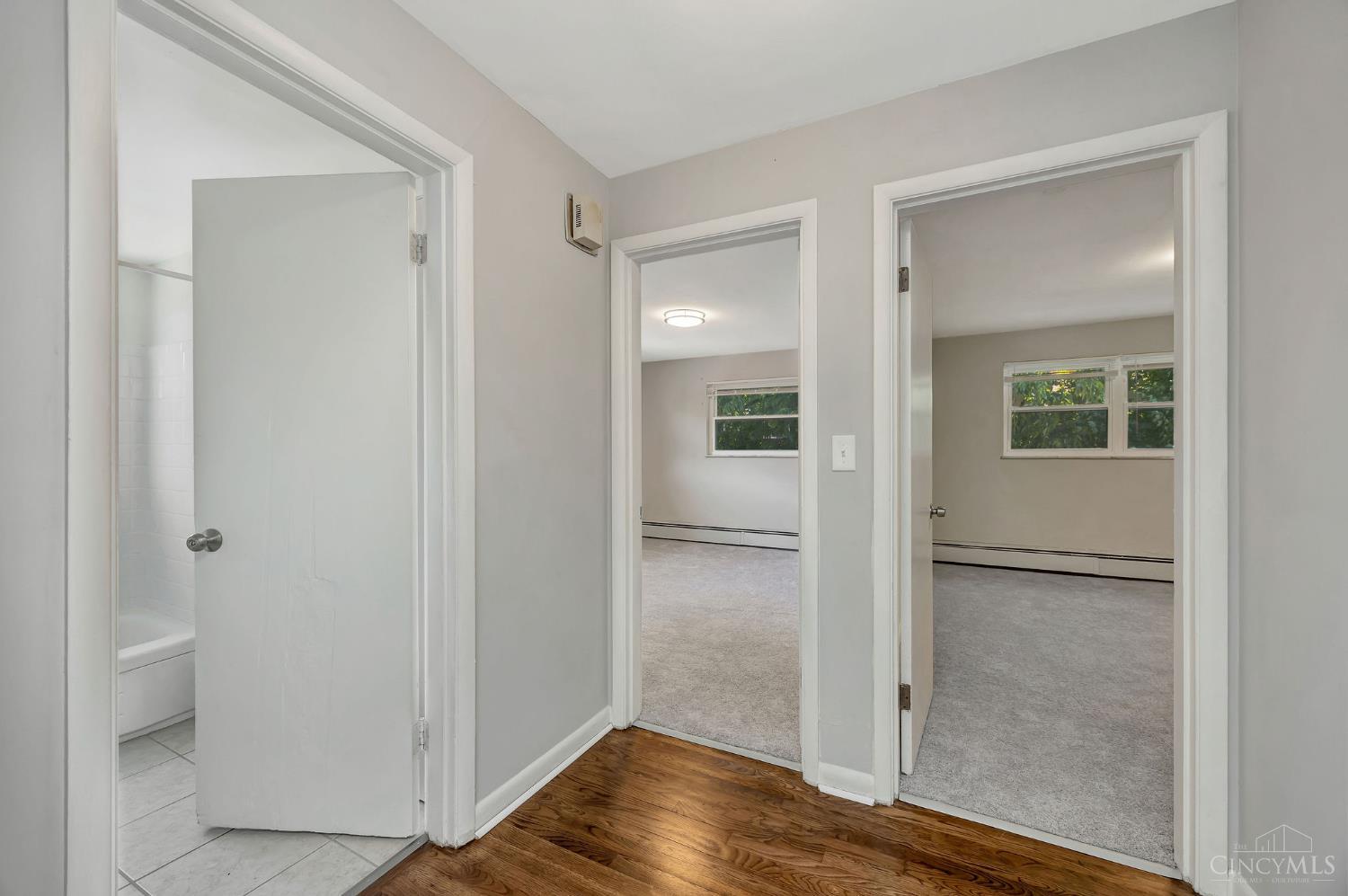 5846 Robison Road Cincinnati, OH 45213 - Photo 12 of 30 Gallery Image 12