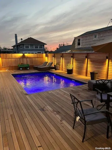 $15,000 | 285 Cottage Walk, Ocean Beach, NY 11770