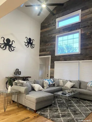 $15,000 | 285 Cottage Walk, Ocean Beach, NY 11770