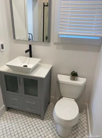 $15,000 | 285 Cottage Walk, Ocean Beach, NY 11770