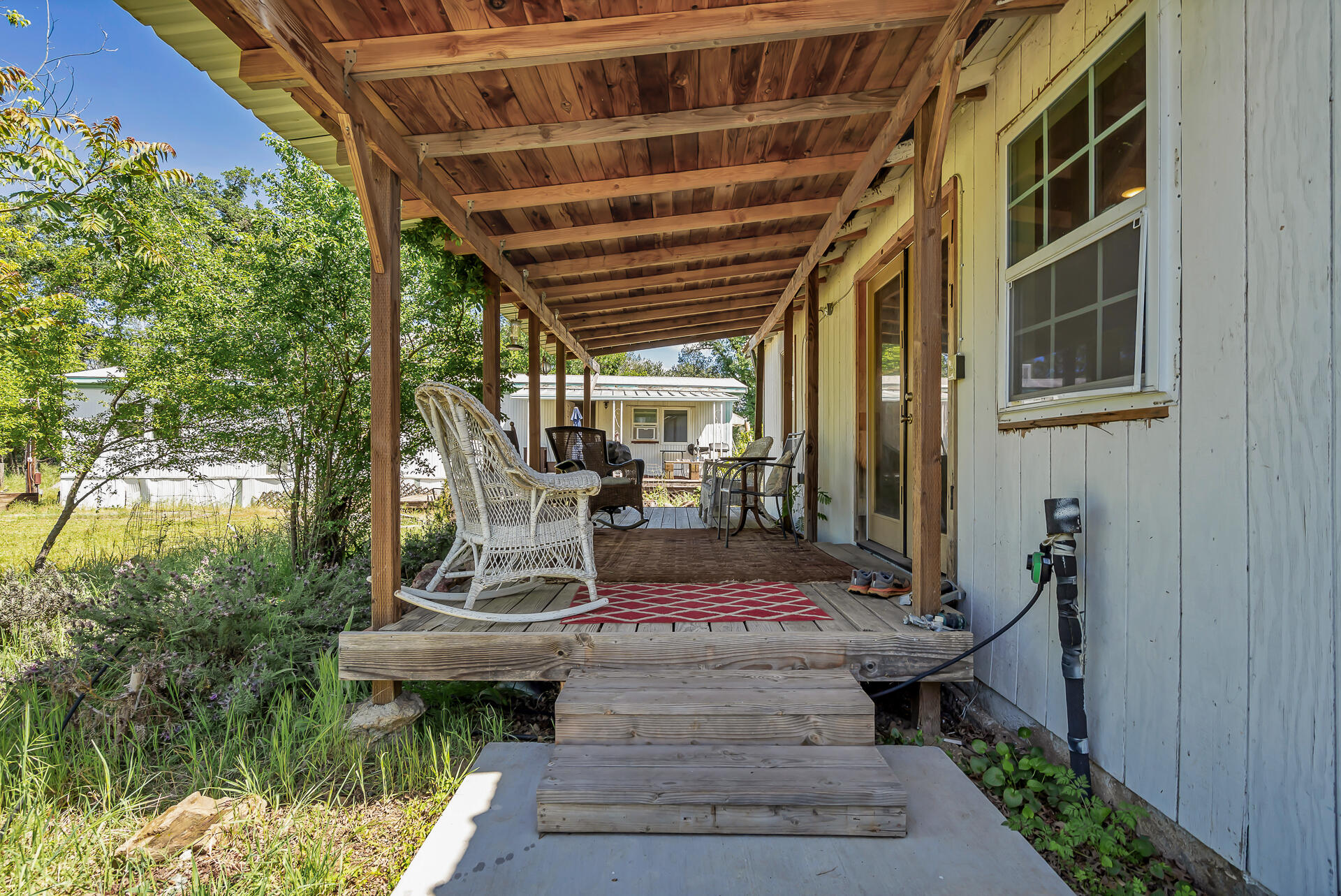 20292 Old Alturas Road Redding, CA 96003 - Photo 16 of 35 20292OldAlturasRoad-18