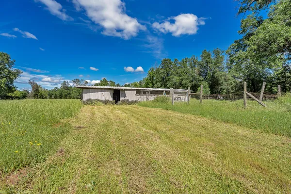 $289,000 | 20292 Old Alturas Road, Redding, CA 96003