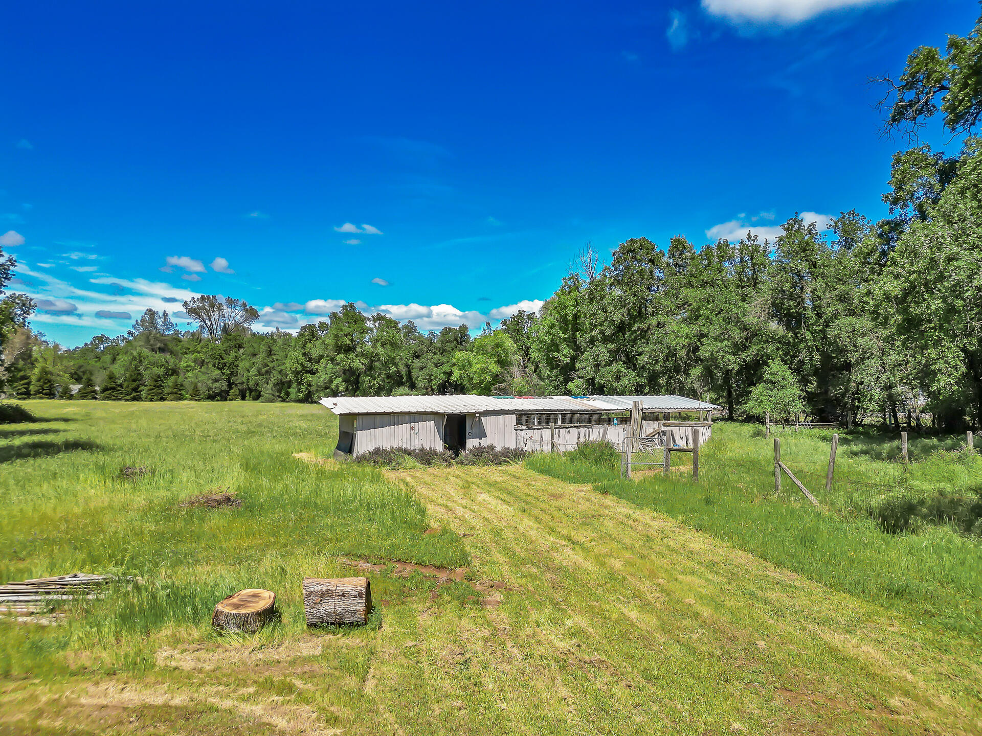 20292 Old Alturas Road Redding, CA 96003 - Photo 33 of 35 20292OldAlturasRoad-32