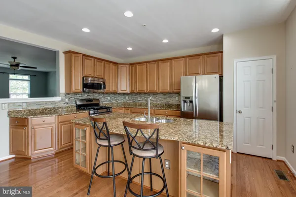 $3,000 | 7593 Taunton Court, Hanover, MD 21076