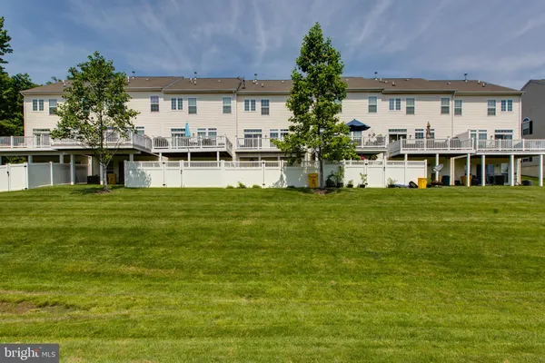 $3,000 | 7593 Taunton Court, Hanover, MD 21076
