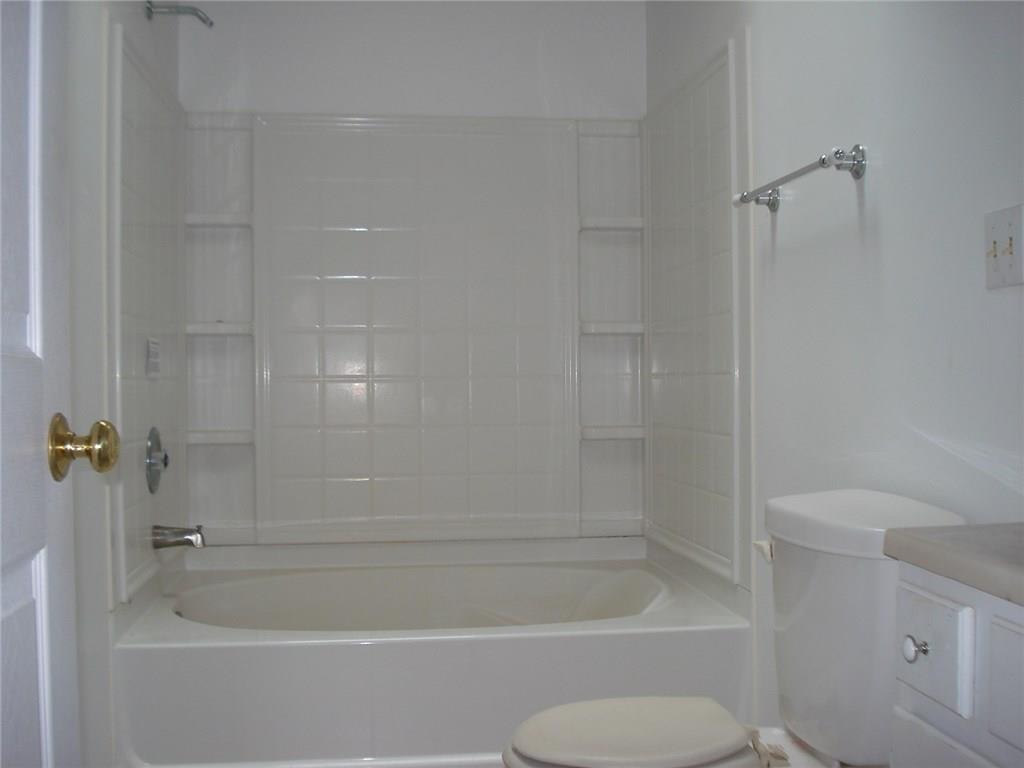 2912 South Burnett Road Springfield, OH 45505 - Photo 16 of 19