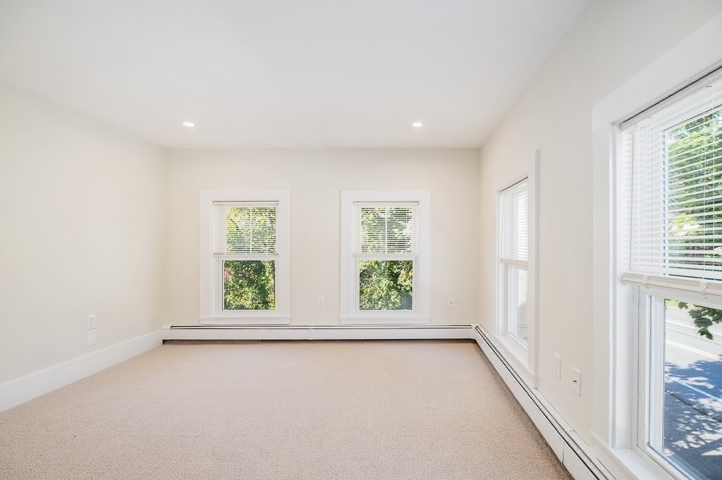 238 Western Avenue, Unit A Essex, MA 01929 - Photo 16 of 27